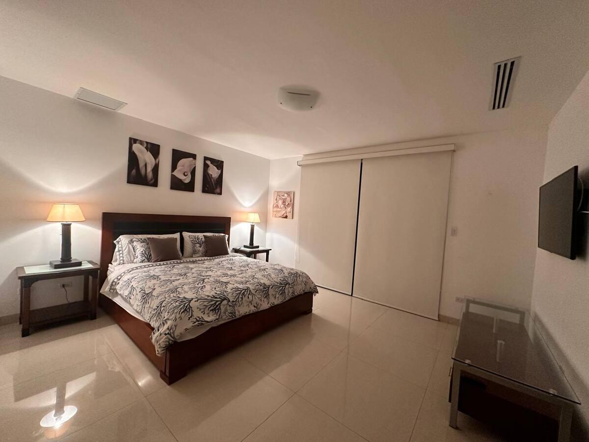 Gallery image 8
