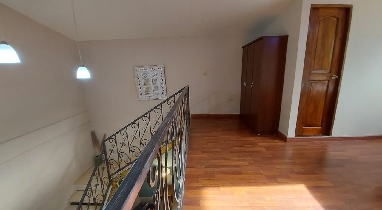 Gallery image 11