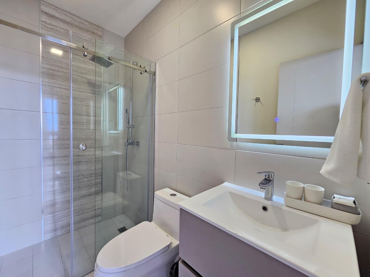 Gallery image 13