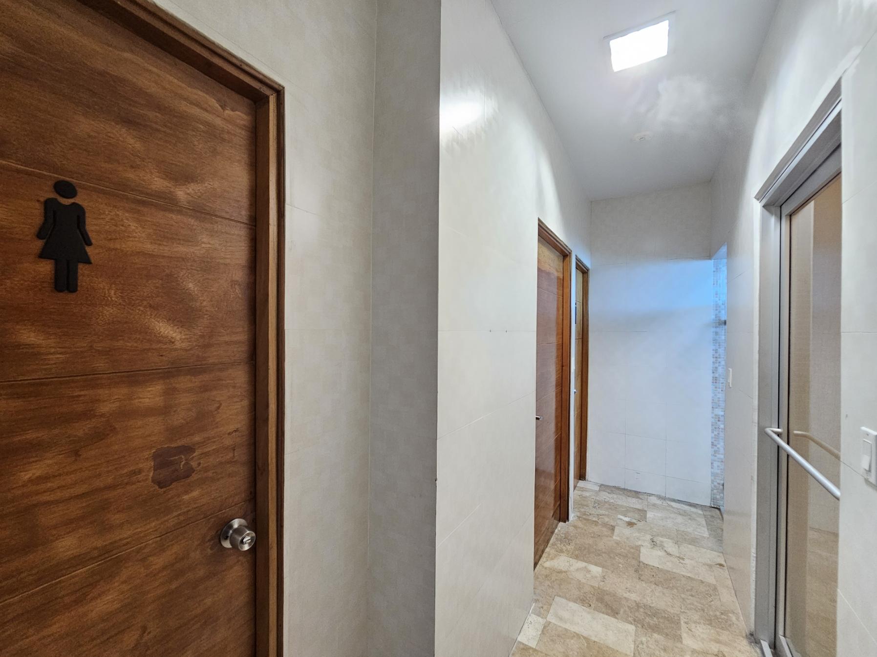 Gallery image 21