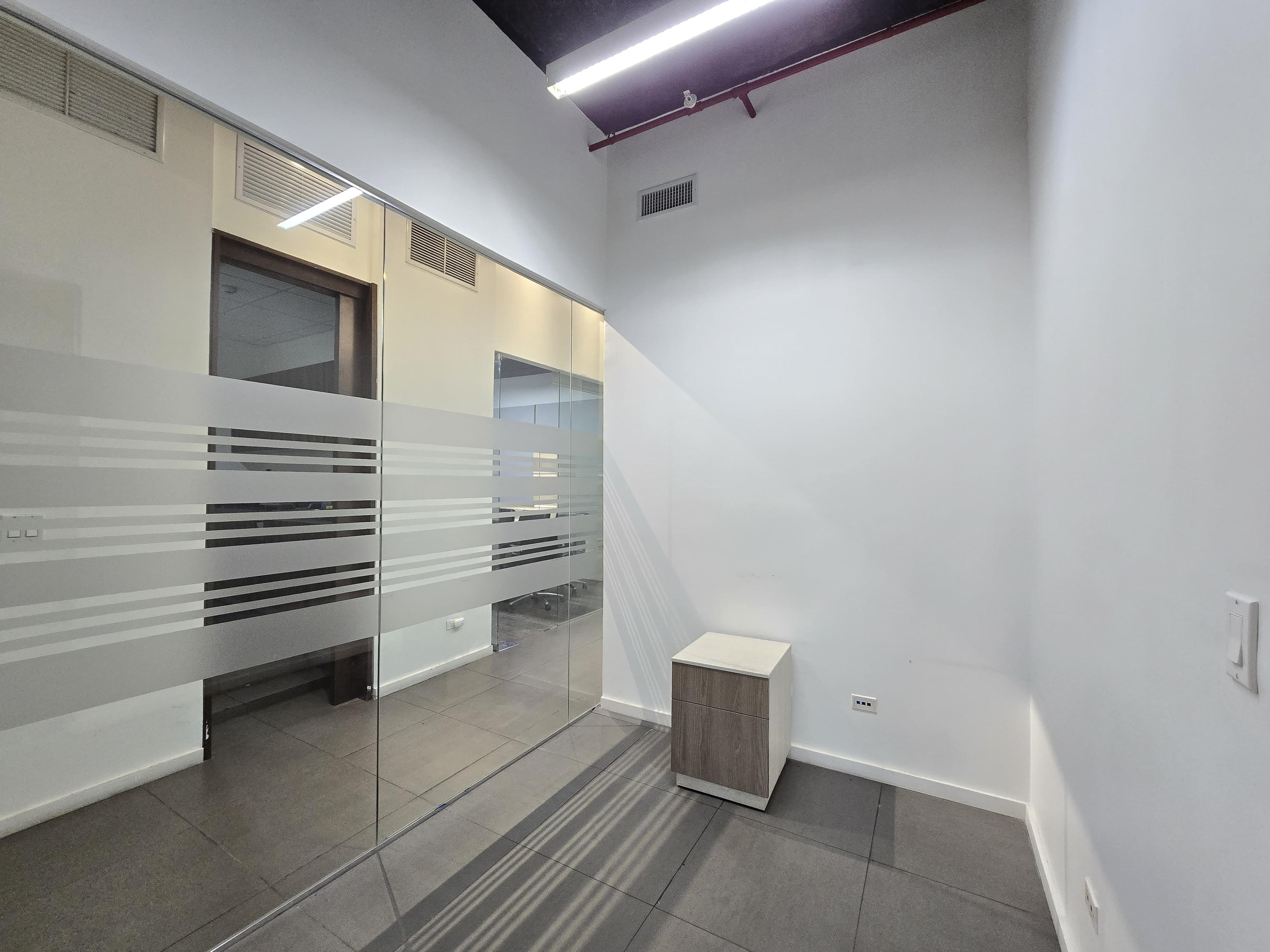 Gallery image 19
