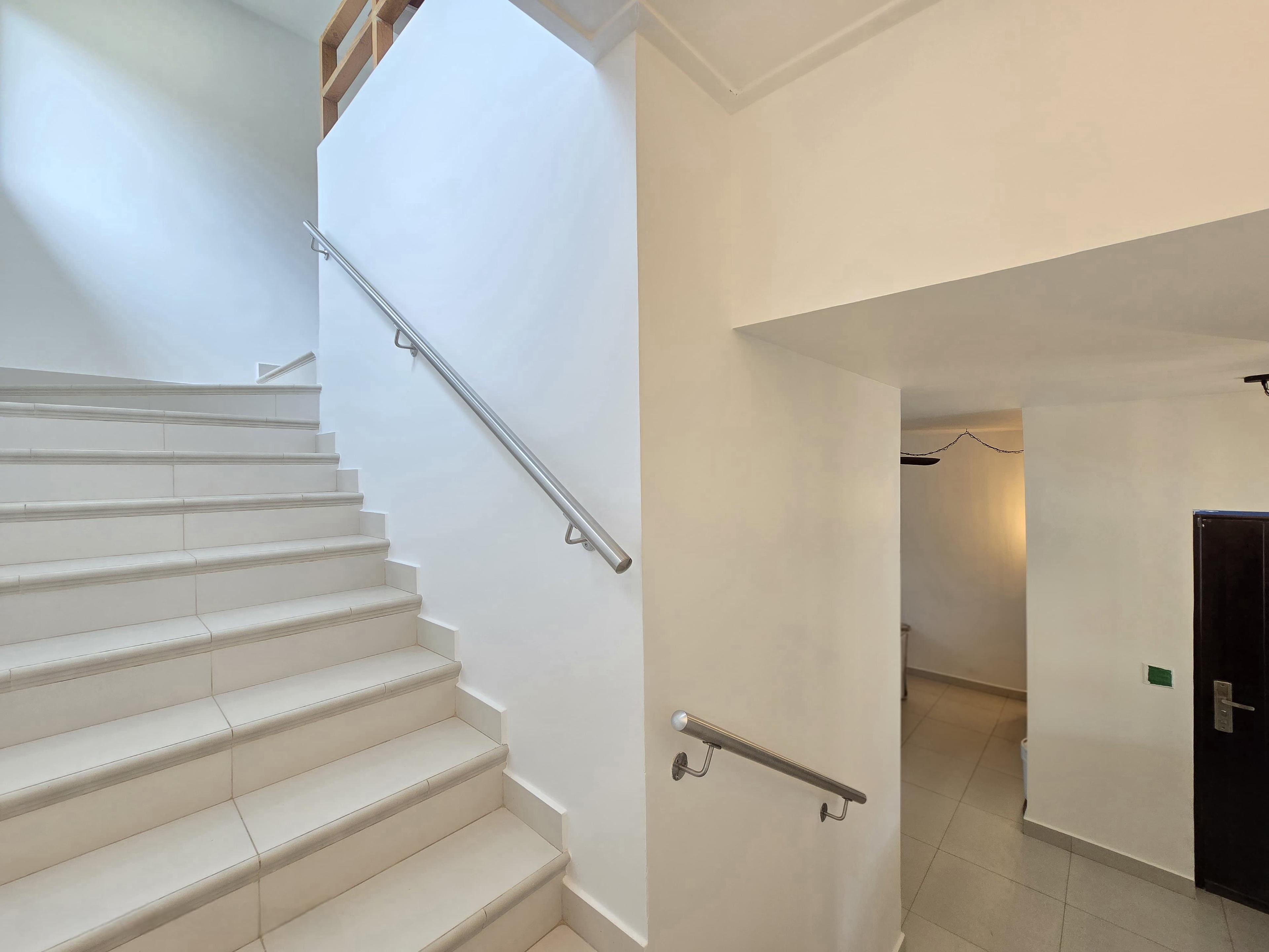 Gallery image 7