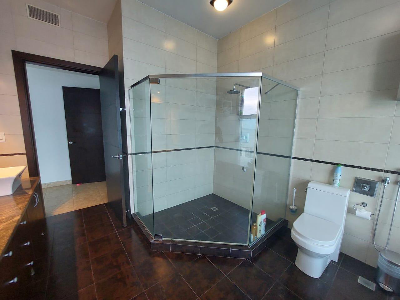 Gallery image 21