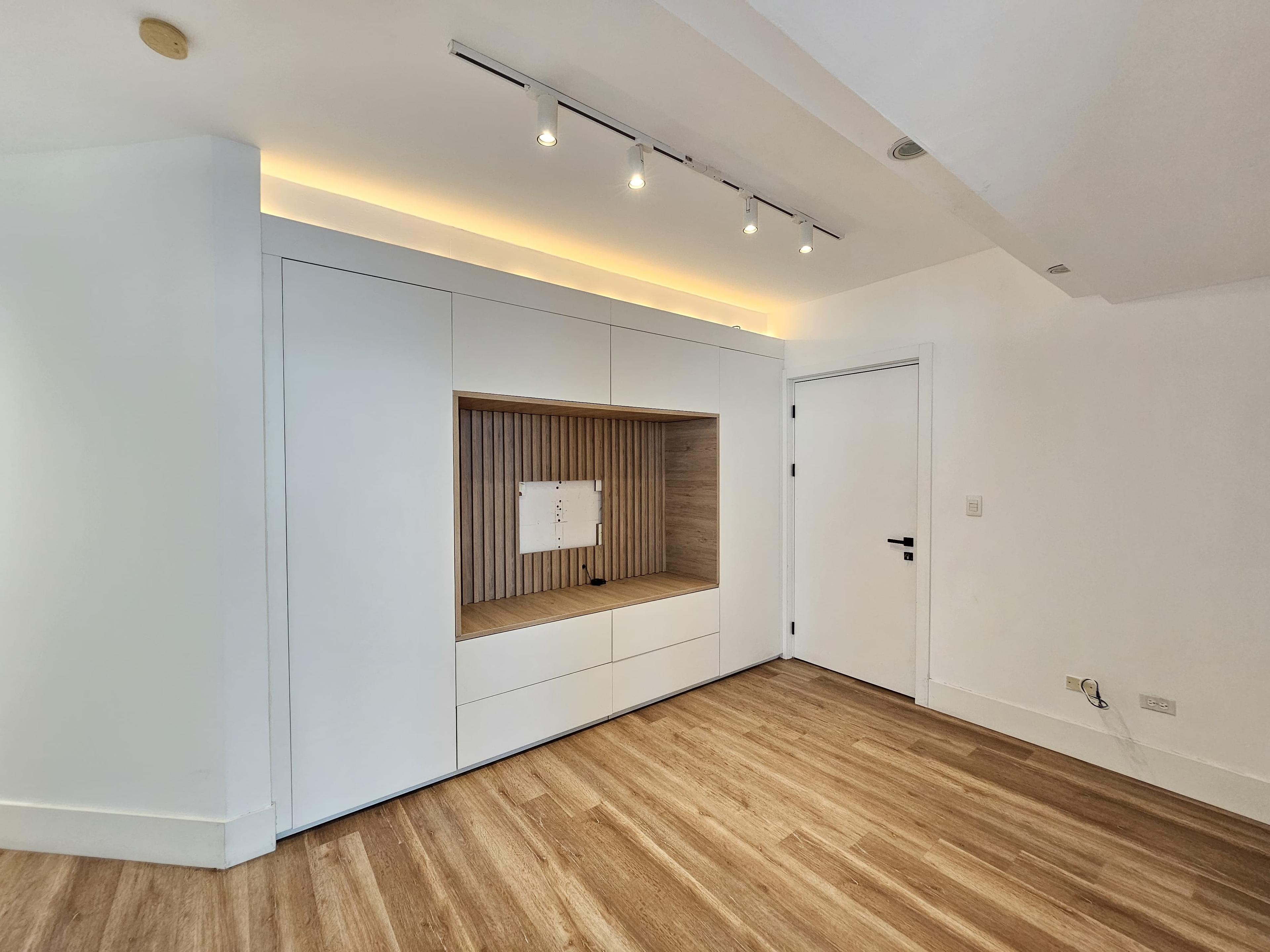 Gallery image 21