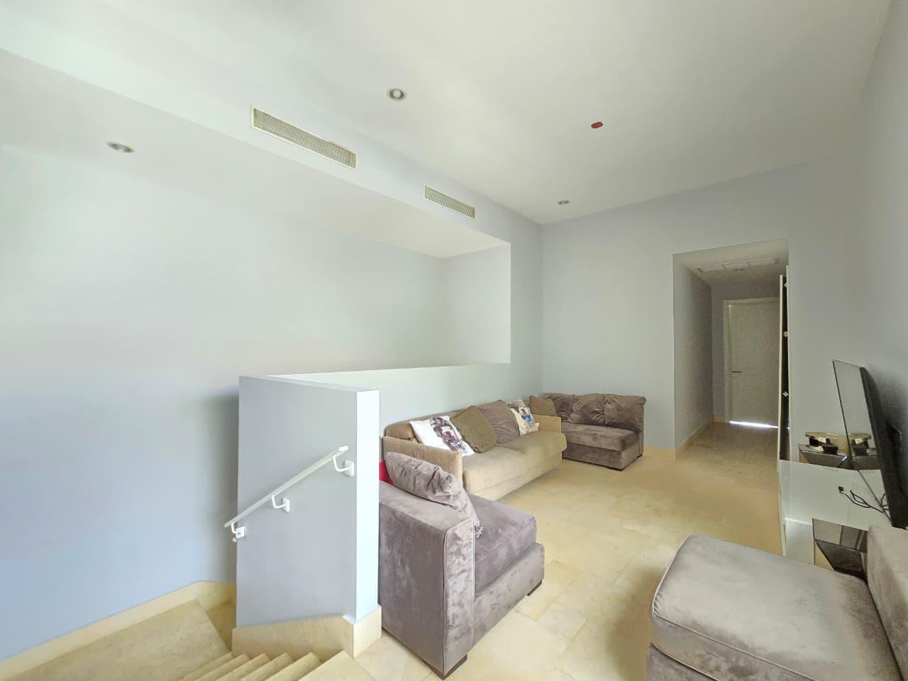 Gallery image 7