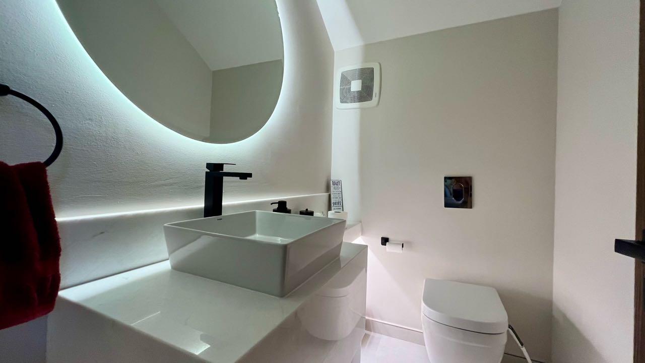 Gallery image 11
