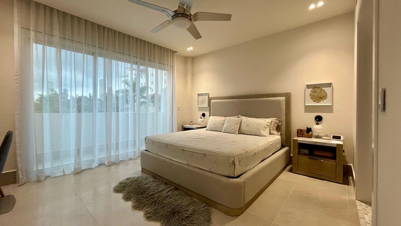 Gallery image 15