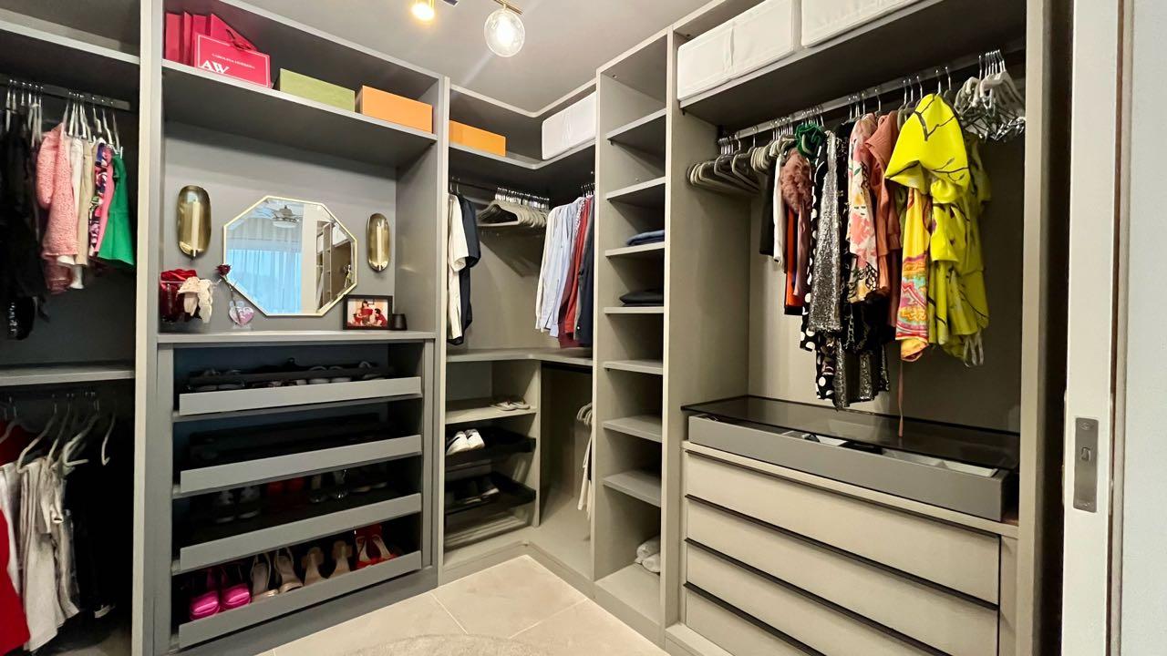 Gallery image 16