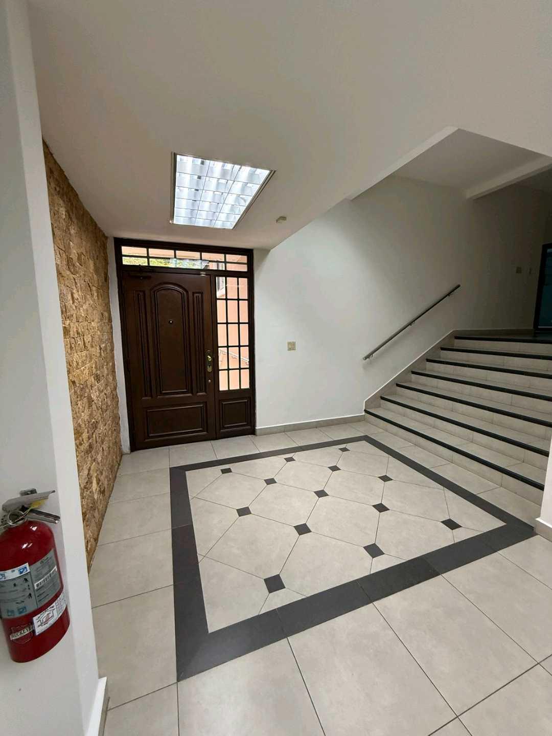 Gallery image 9