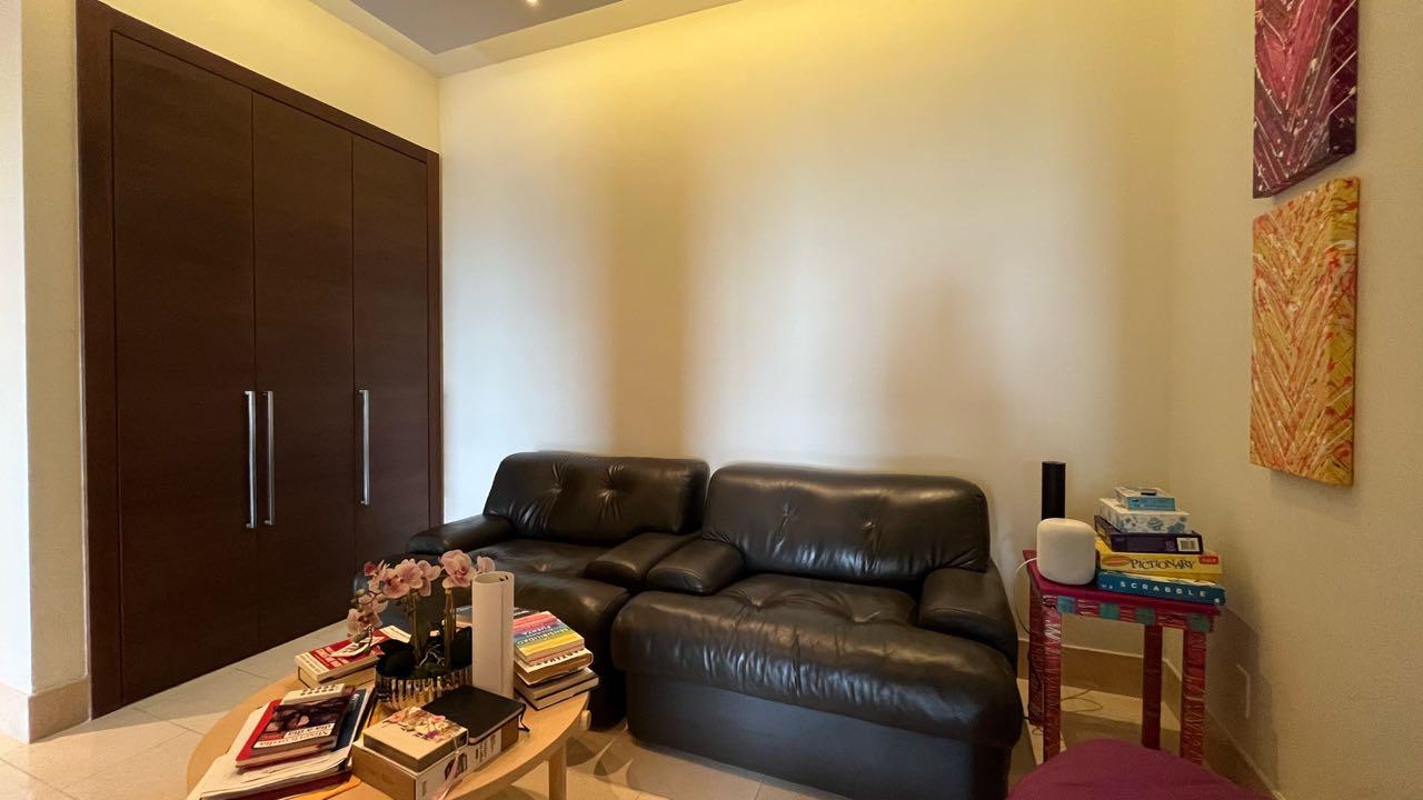 Gallery image 10
