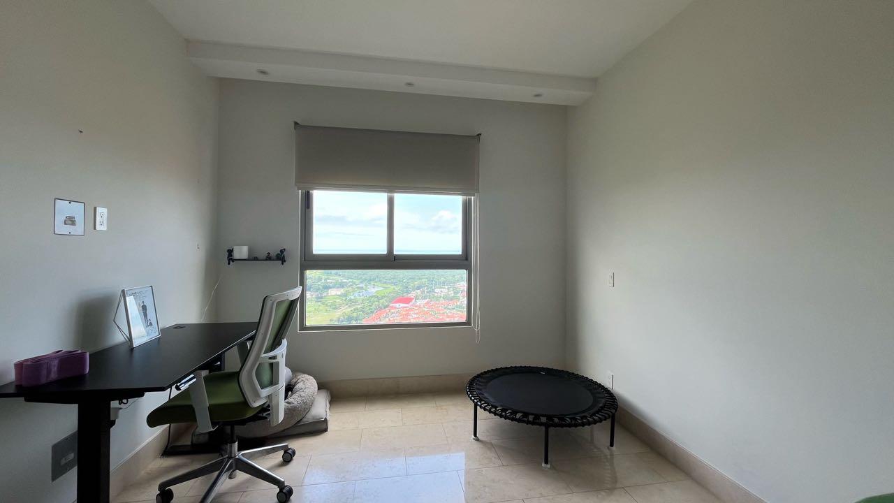 Gallery image 14