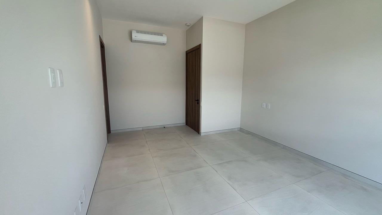 Gallery image 14
