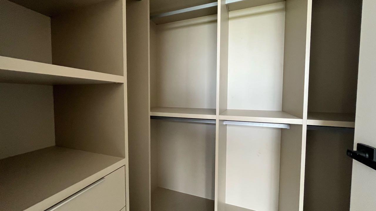 Gallery image 15