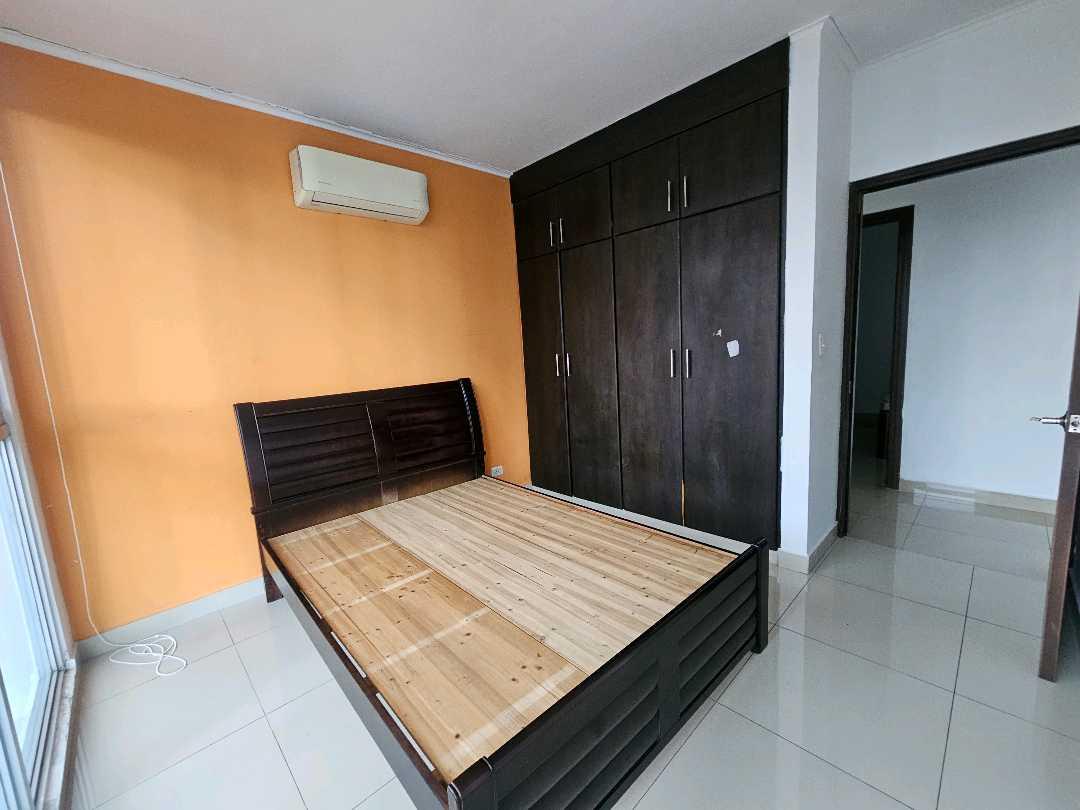 Gallery image 12