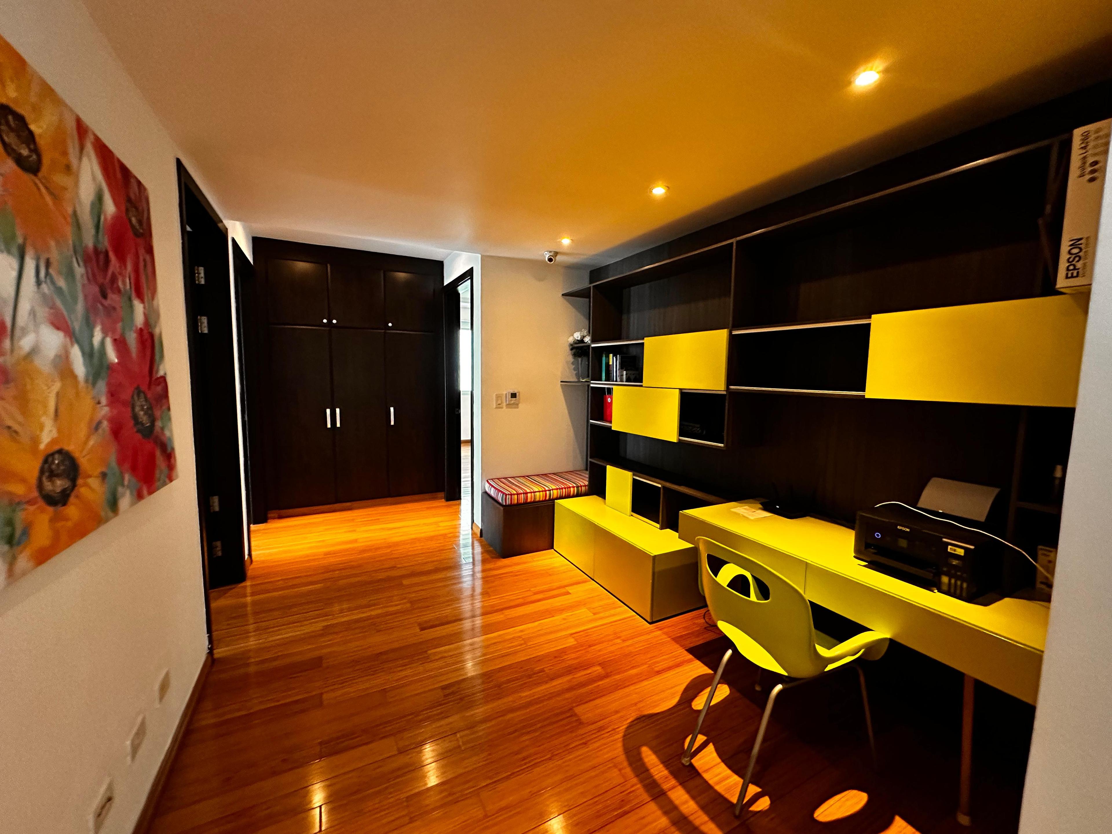 Gallery image 9