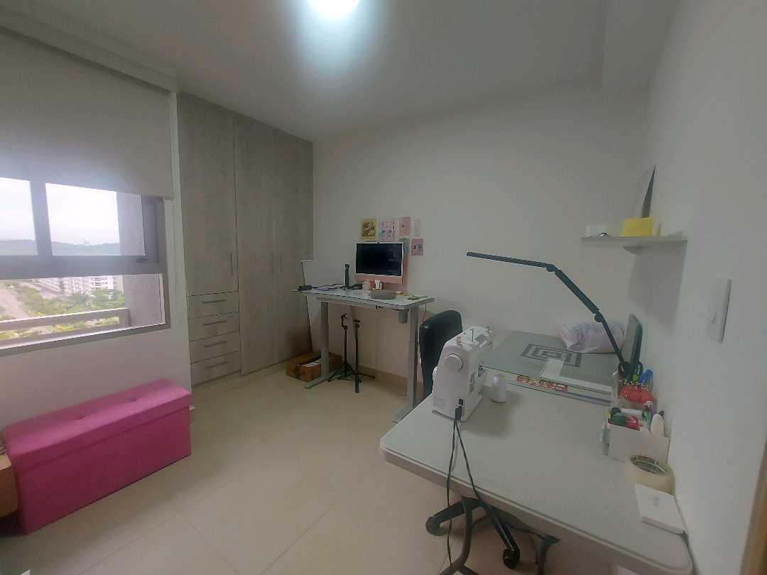 Gallery image 6