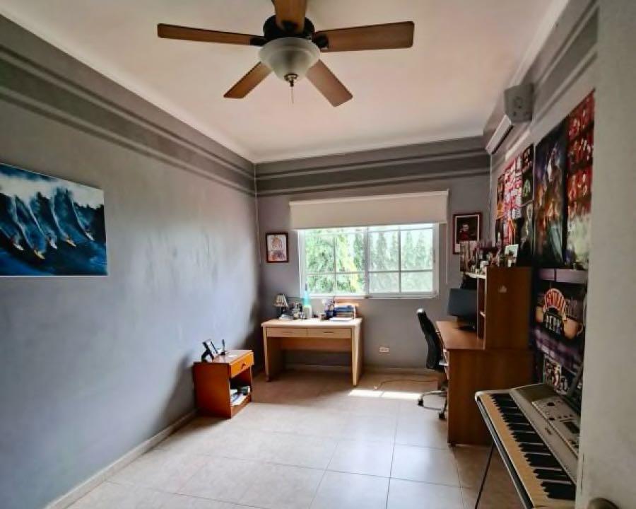Gallery image 6