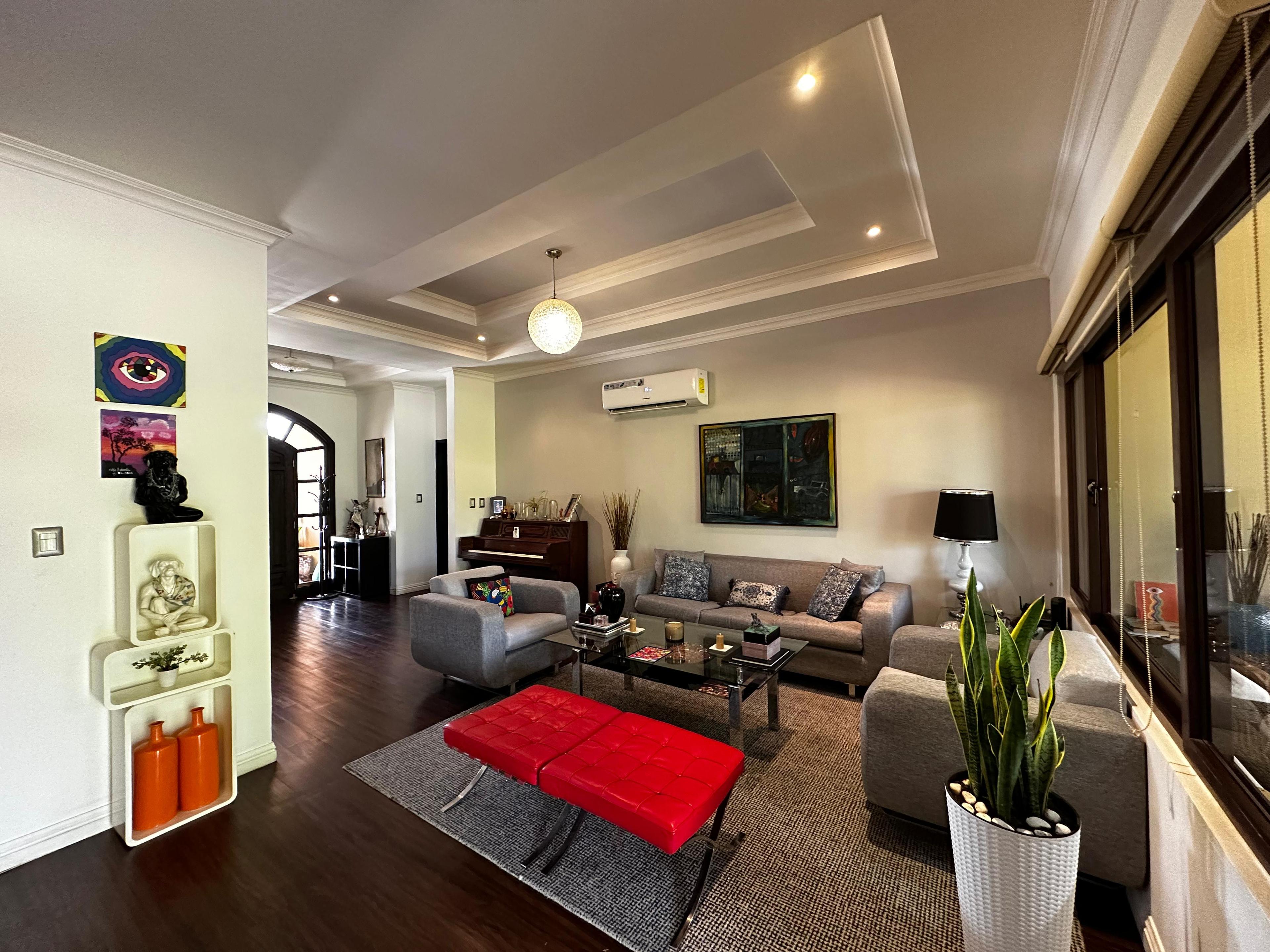 Gallery image 3
